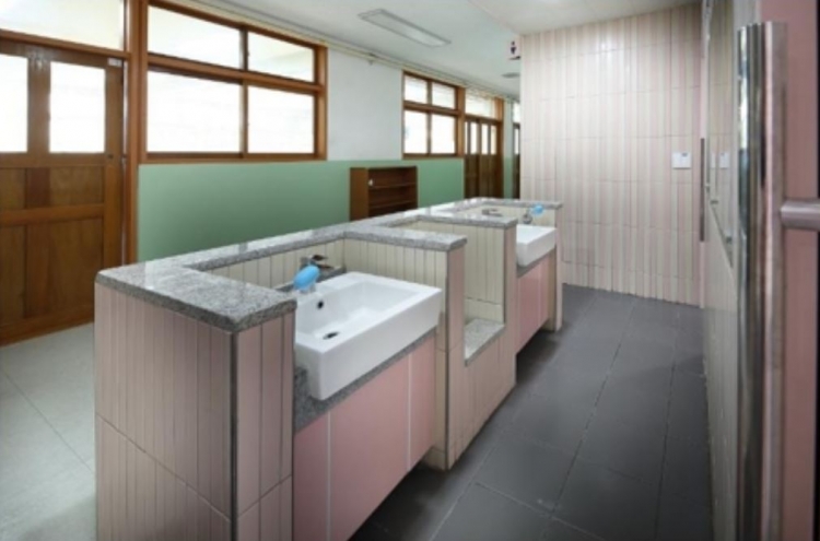 Seoul City allots W51.5b to school toilet renovations