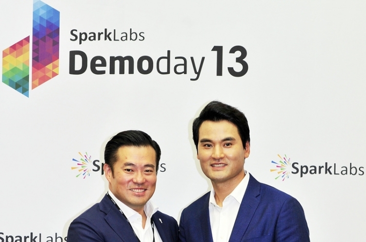 Retired MLB pitcher hopes to give back as SparkLabs partner