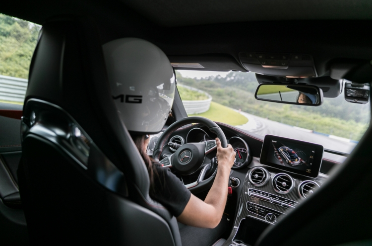 [Behind the Wheel] Going fast and furious at Mercedes-Benz AMG Driving Academy
