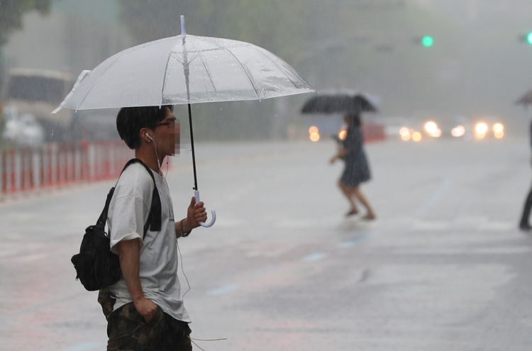 Govt braces for Typhoon Krosa as it nears the Korean Peninsula