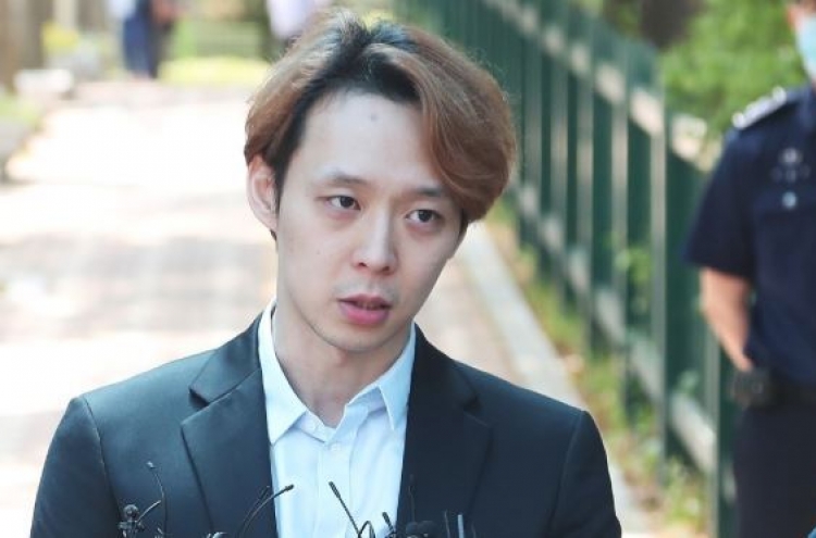 Singer-actor Park Yoo-chun ordered to pay compensation to alleged rape victim