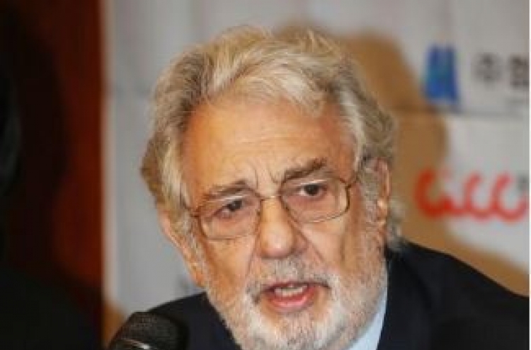 Famed opera singer Placido Domingo withdrawing from all future Met performance