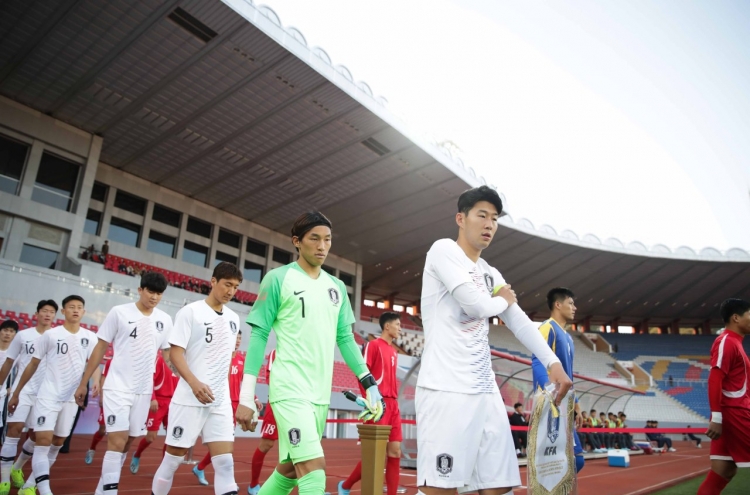 S. Korea held scoreless by N. Korea in chippy World Cup qualifier
