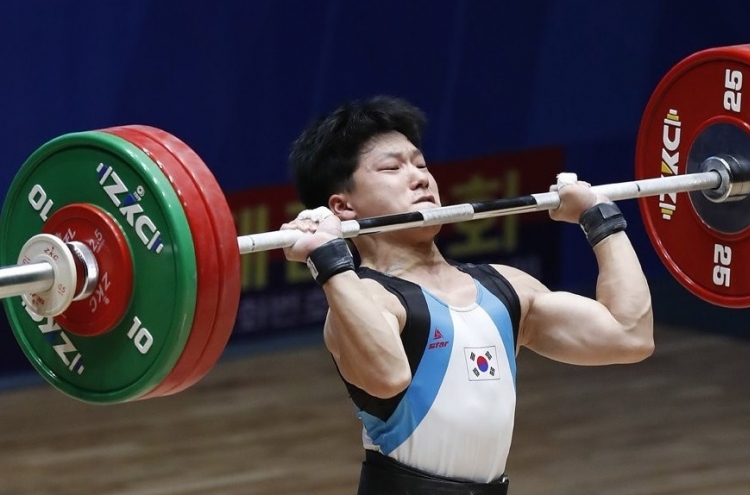 S. Korean weightlifter Shin Rok wins three medals at Asian youth competition in Pyongyang