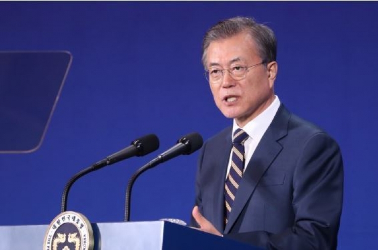 Moon's approval rating rebounds from record low: poll
