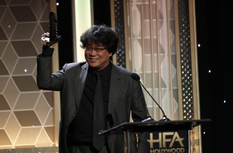 Bong Joon-ho wins at Hollywood Film Awards