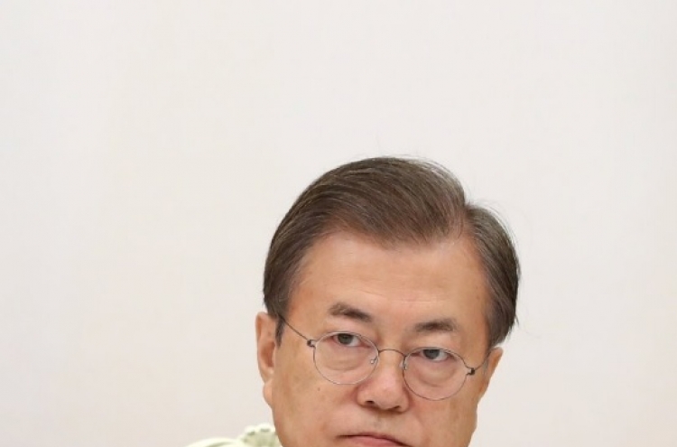 Moon to hold anti-corruption meeting as part of his fair society campaign