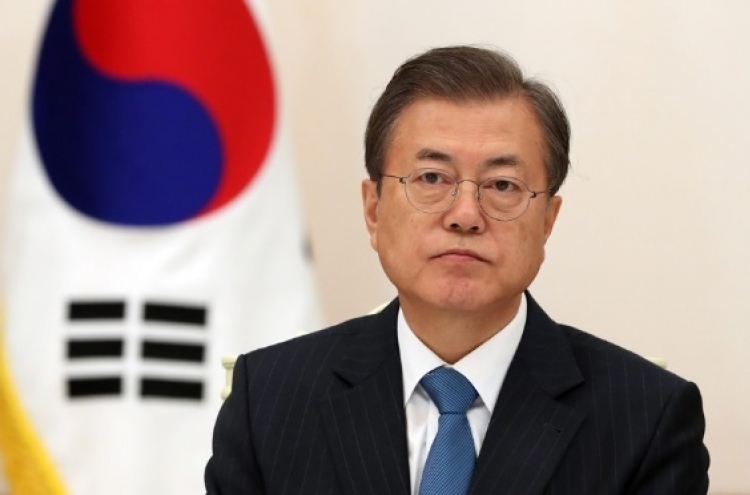 Moon to meet political party leaders Sunday amid political stalemate