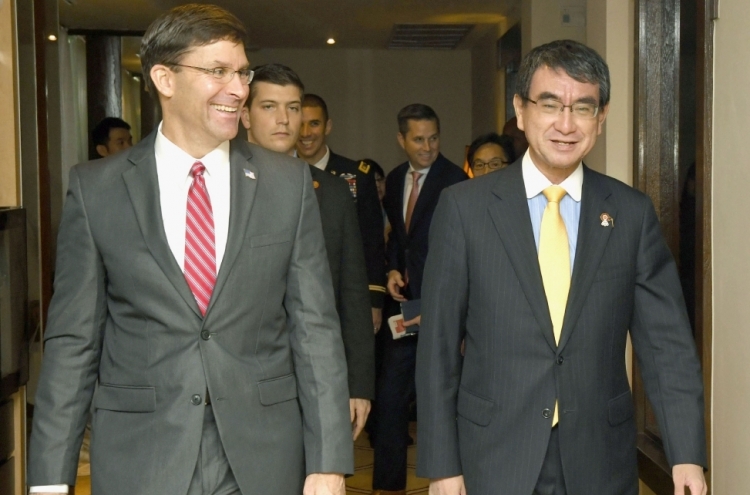 Pentagon chief welcomes Japan's efforts for trilateral cooperation with S. Korea