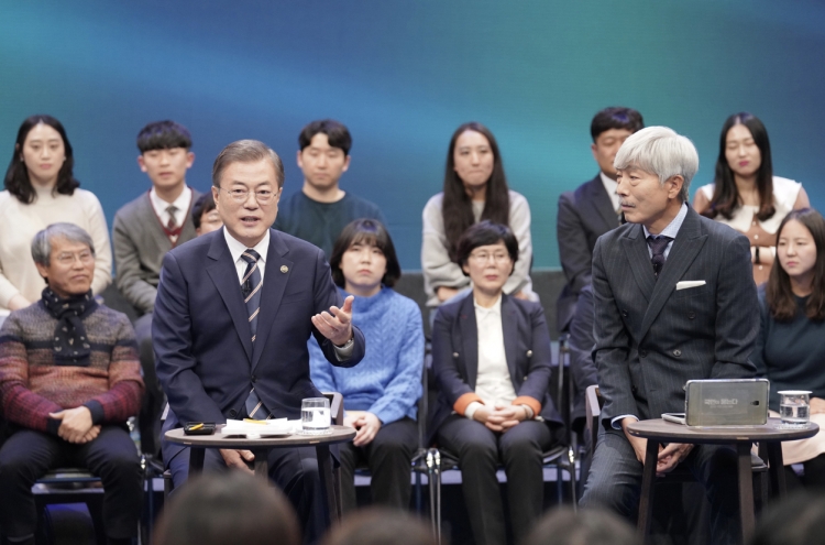 [Newsmaker] Moon’s televised town hall meeting draws mixed reactions