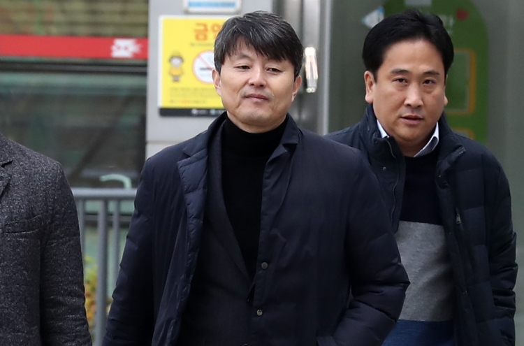 Prosecution to indict ex-Busan mayor in bribery case