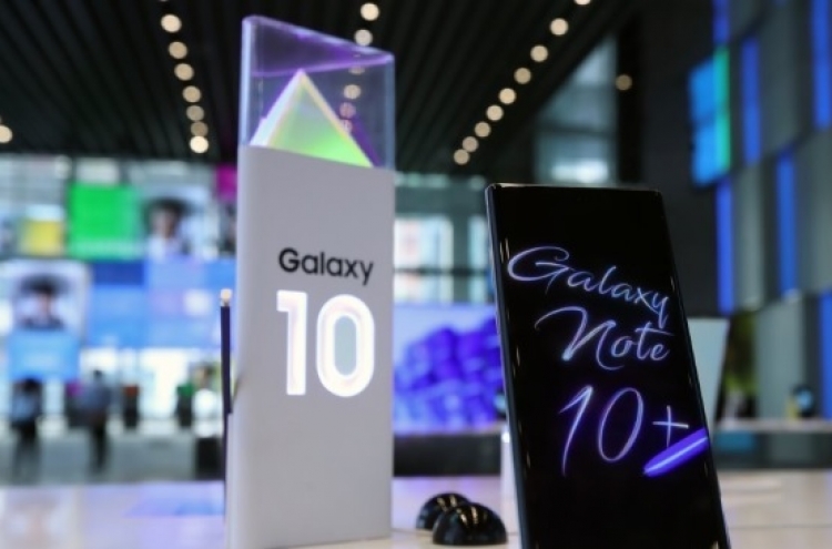 Samsung maintains No. 1 smartphone vendor status in 2019: data