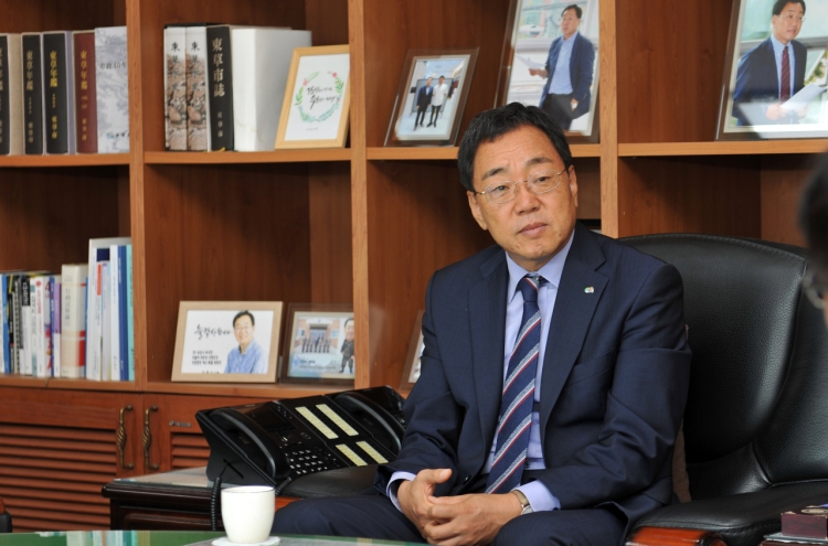 [Herald Interview] Sokcho mayor stresses new development paradigm for future