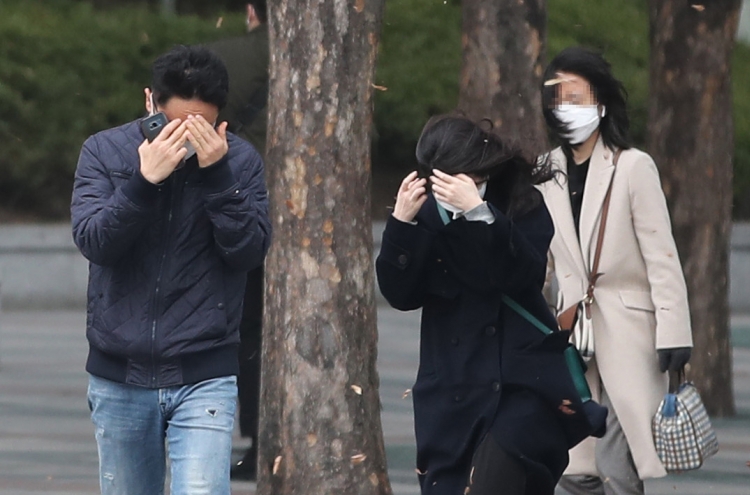 [Newsmaker] First-ever strong wind warning to be issued for Seoul