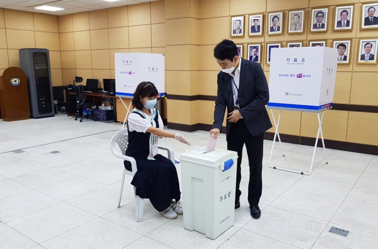 Overseas voting for general elections kicks off