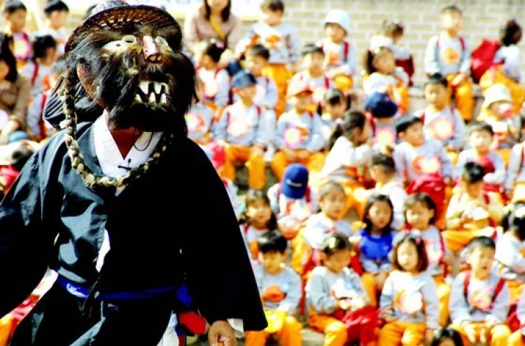 South Korea applies for Korean mask dance drama talchum’s UNESCO listing