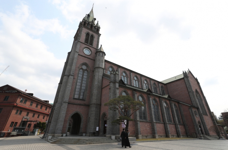 S. Korean religious community set to resume on-site services