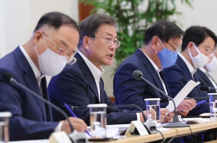 S. Korea sharply cuts this year's growth outlook amid pandemic, but expects strong rebound in 2021