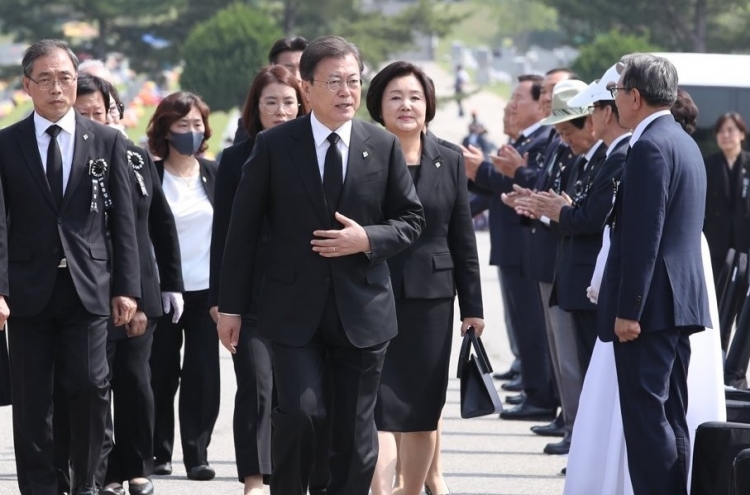 Moon vows stronger national defense, security in Memorial Day address