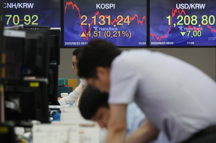 After choppy session, Seoul stocks end higher on eased Sino-American trade woes