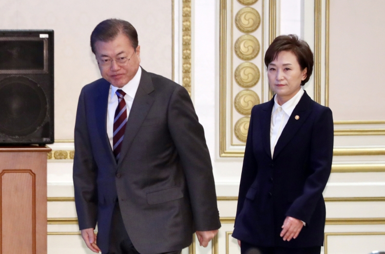 Moon calls for heavier tax burden on owners of multiple homes to curb housing price surge