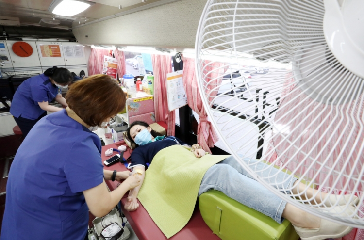 No. of blood donors falls 11% amid COVID-19 outbreak