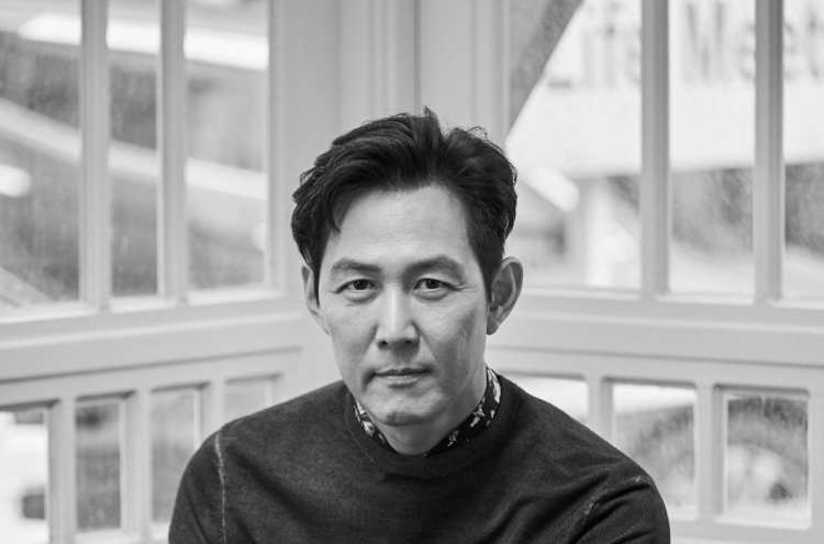 Veteran actor Lee Jung-jae to make directorial debut