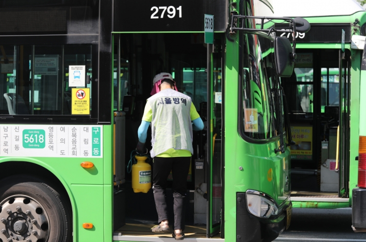 [Newsmaker] Operation of Seoul city buses temporarily halted as drivers tested positive