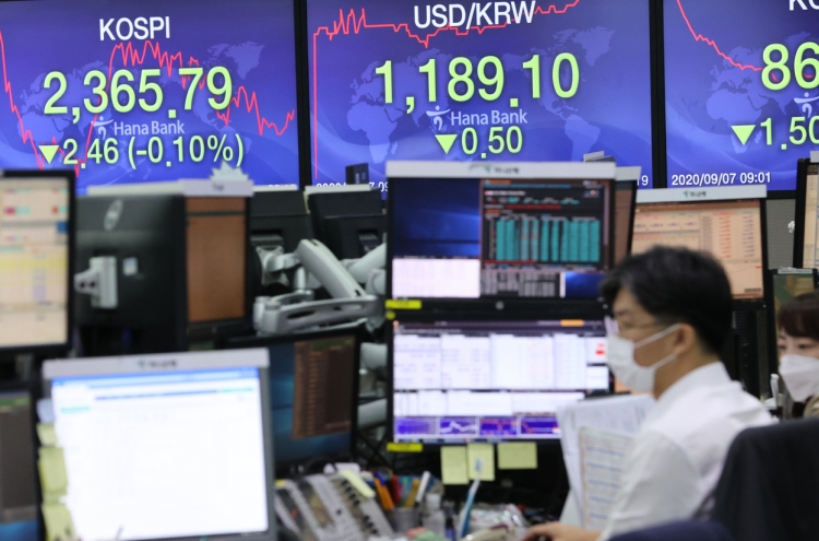 Seoul stocks open tad lower over new coronavirus concerns