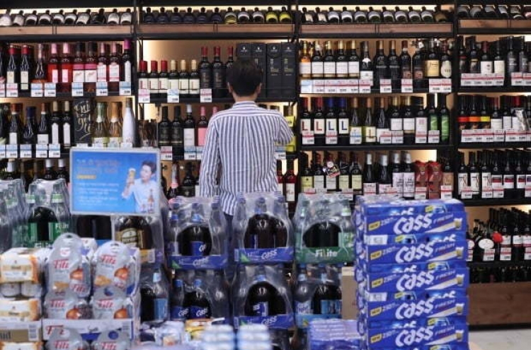 S. Koreans drink 8.5 days per month on average: poll