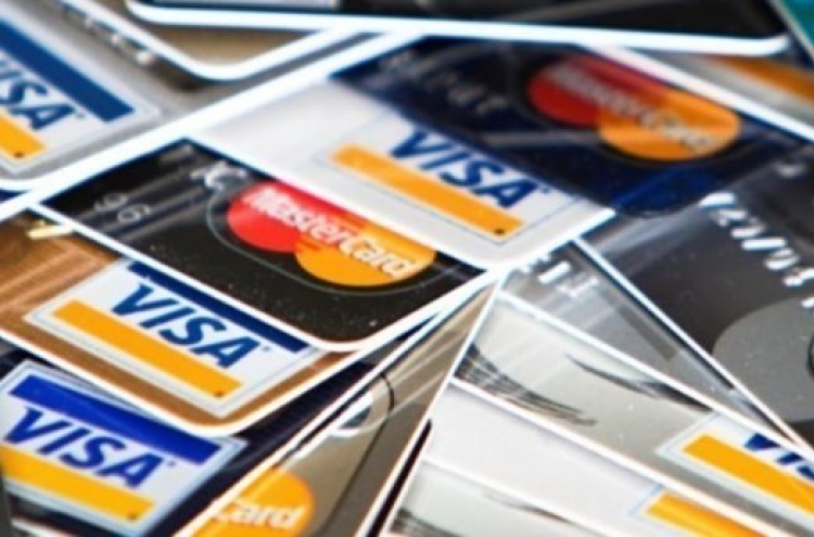 Pandemic boosts credit card firms’ profits from loans, cash advances