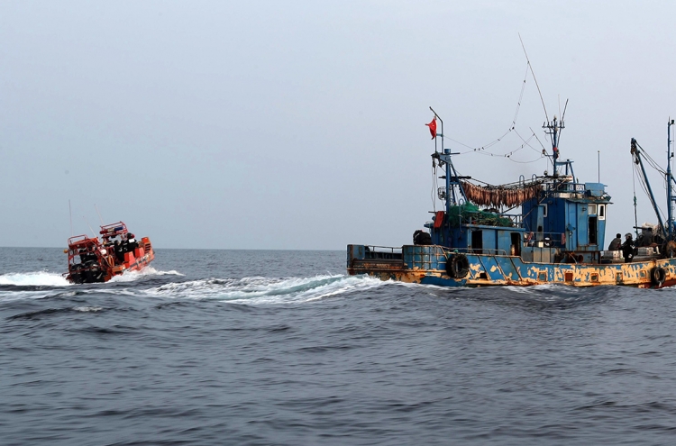 Illegal Chinese fishing in S. Korea grows increasingly unrestrained: lawmaker