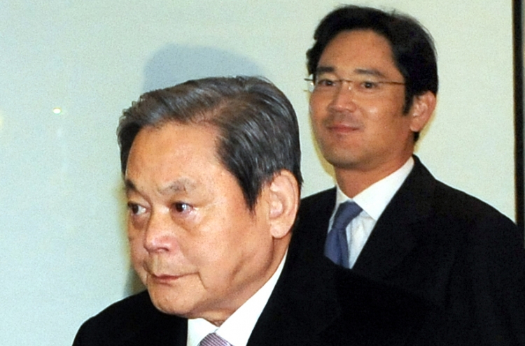 [Newsmaker] Lee Kun-hee: 'Hermit king' of the Samsung empire