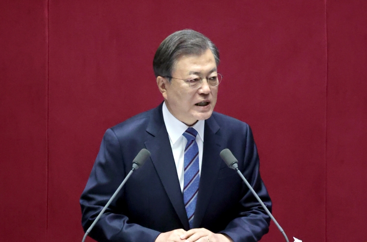 In budget speech, Moon says time for full-scale push to revitalize economy