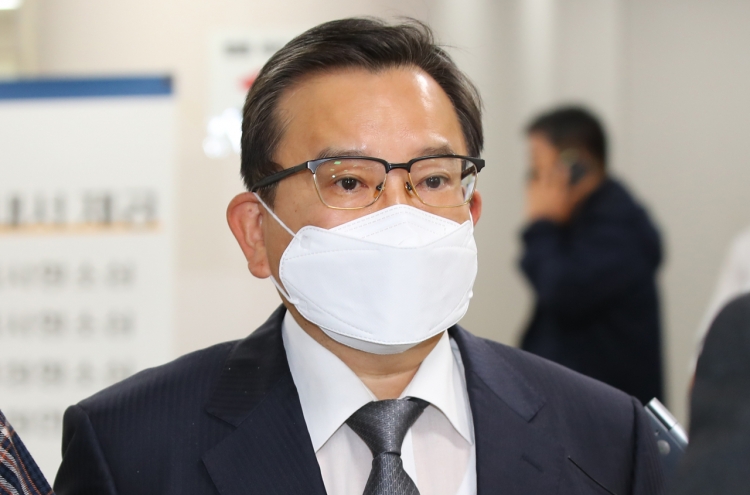 [Newsmaker] Ex-vice minister jailed for 30 months for taking bribes