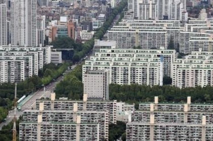 Seoul jeonse price surges despite tenant protection measures: data
