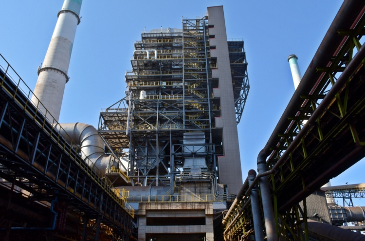 Posco completes air-pollutant-cutting facility in Pohang