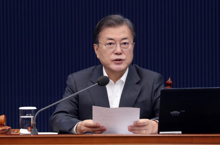 Moon says 'procedural justification' is important over prosecution chief's fate
