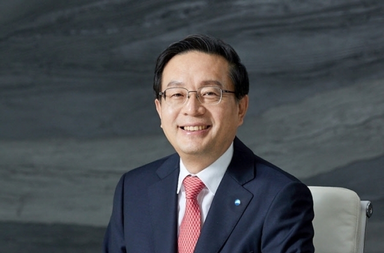 Woori Financial chief buys back group shares to show confidence in future business