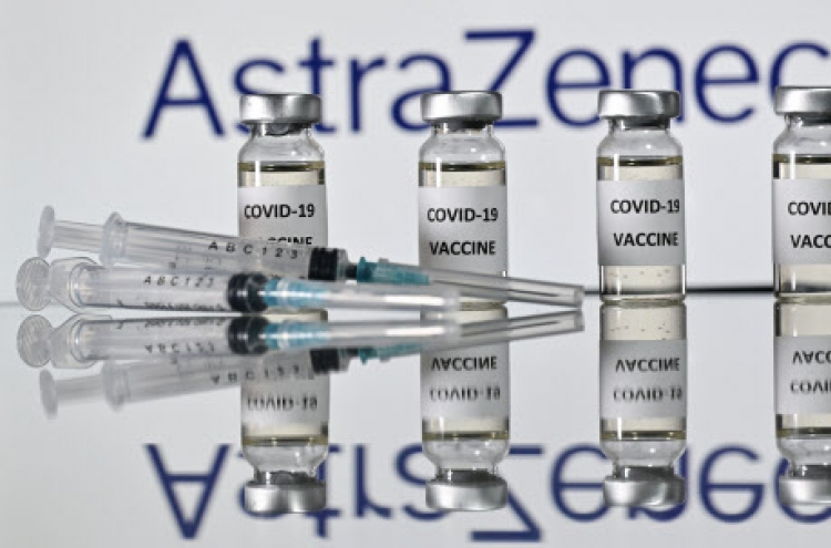COVID-19 vaccine firms must deliver, says EU chief
