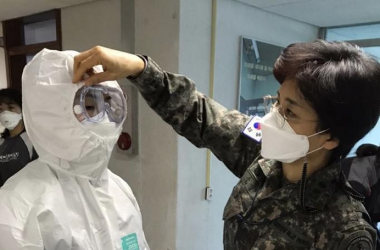 2 Air Force officers, Army soldier test positive for virus