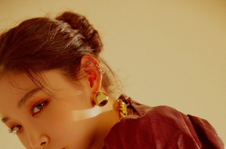 Chungha comes out fiercer in her first studio album ‘Querencia’