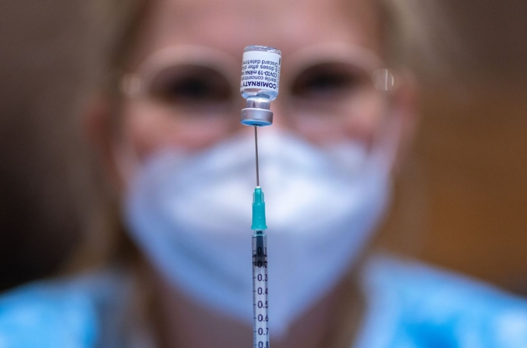 Pfizer-BioNTech covid vaccine blocks most spread in Israeli study