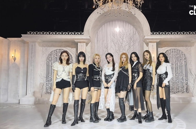 Girl group TWICE to perform on Kelly Clarkson show next week