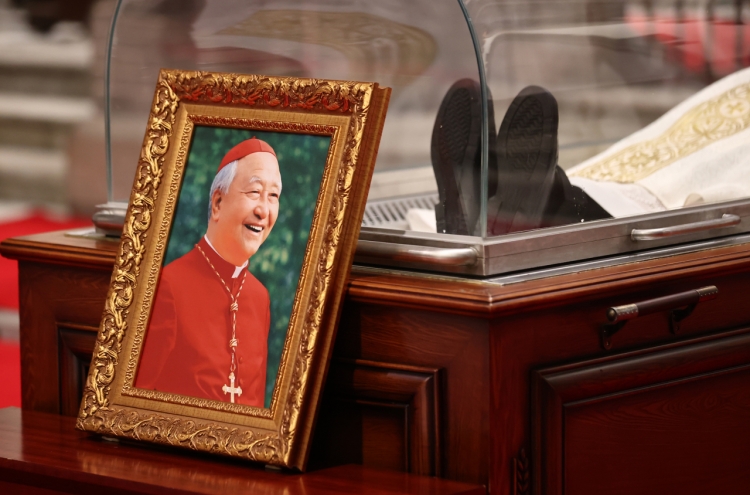 Cardinal Nicholas Cheong Jin-suk dies