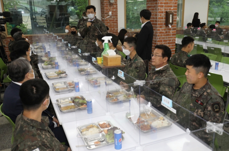 Military to raise troops' daily meal cost next month