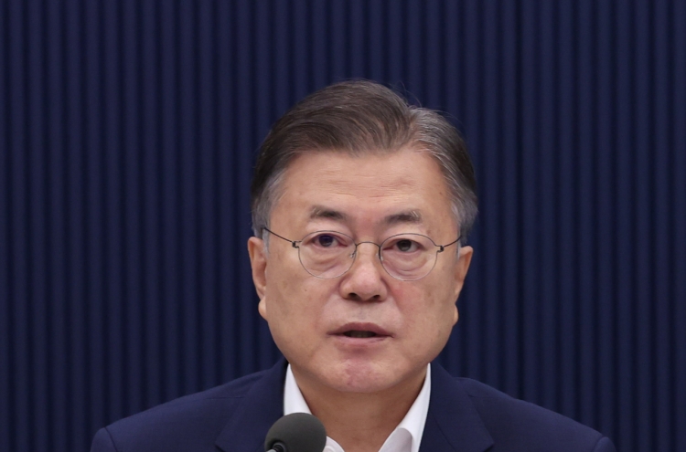 Moon praises ascent of main opposition's new young chairman as historic feat