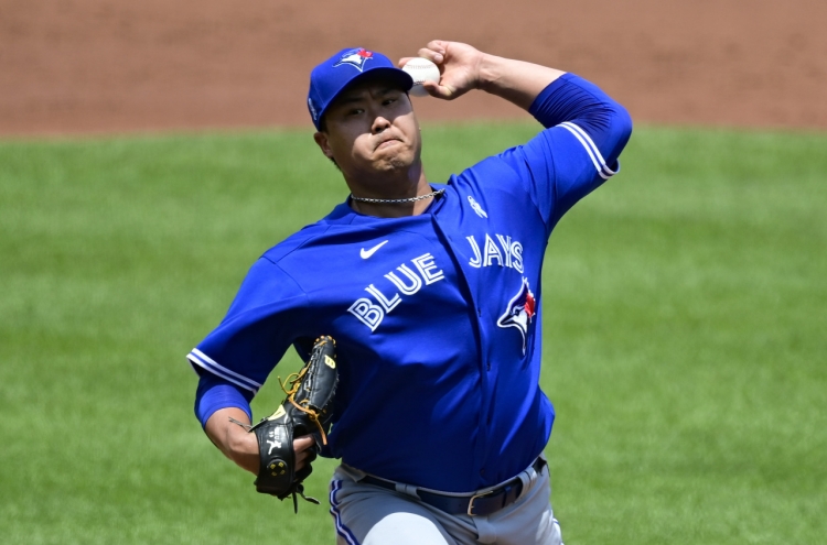 Blue Jays' Ryu Hyun-jin beats Orioles for 1st win of June