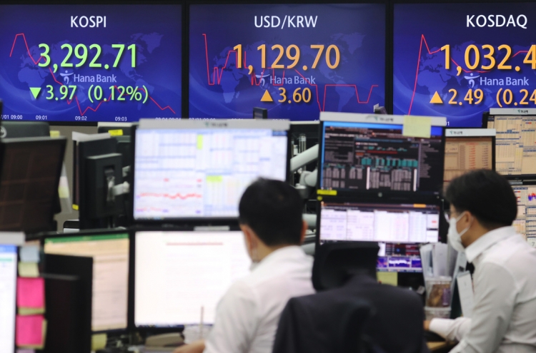 Seoul stocks open lower on virus worries