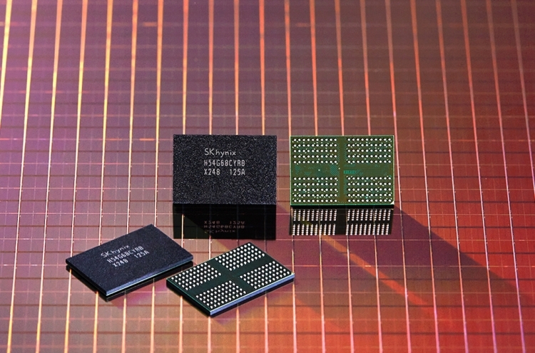 SK hynix begins mass production of 1anm DRAM with EUV tech